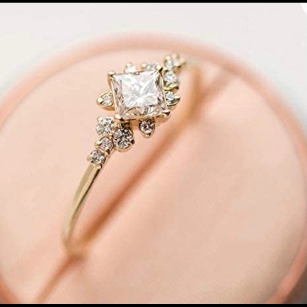 14 kt gold vintage ring